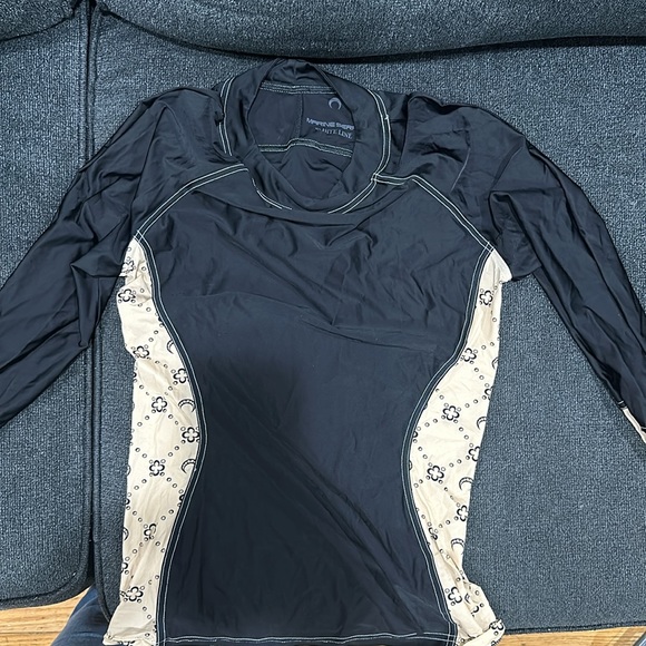 Marine Serre crescent beige and black stretch long sleeve shirt🔥🔥🔥🔥 - Picture 8 of 8